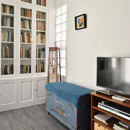 Plaka Elegant Apartment Athens Exterior photo