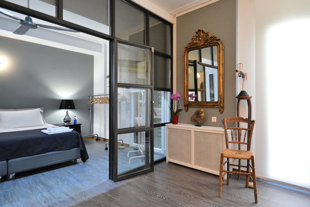 Apartment Plaka Elegant