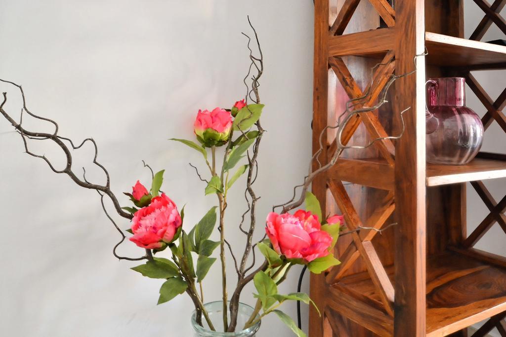 Plaka Elegant Apartment Athens