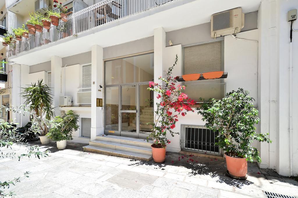 Plaka Elegant Apartment *